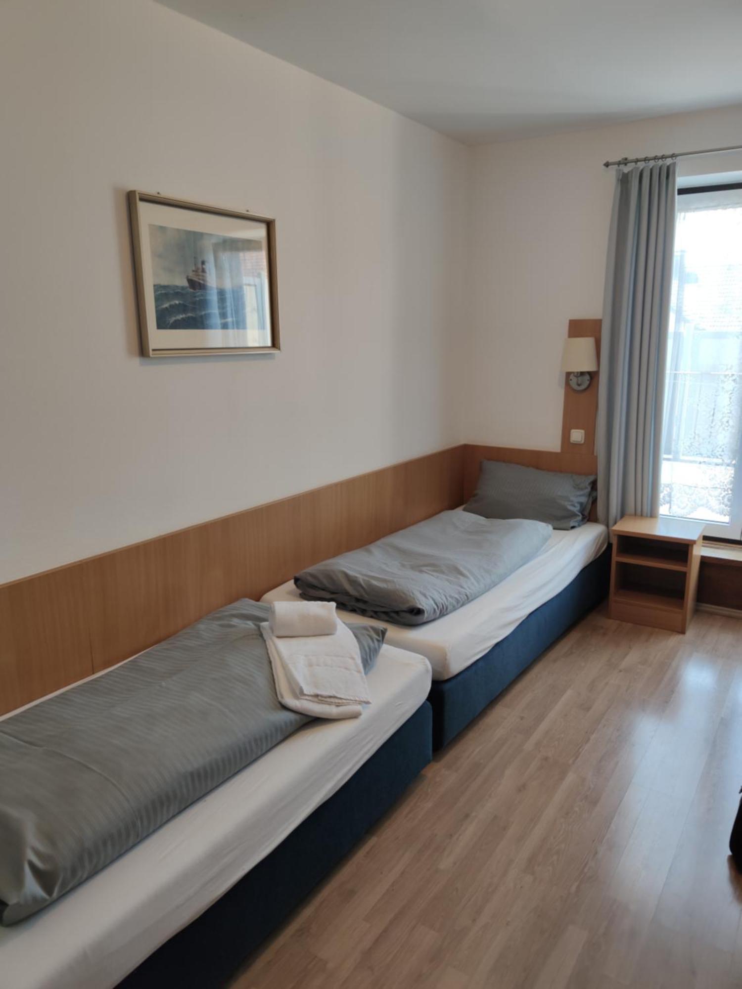 Pension Dorfstrasse 6 Stetten  Ngoại thất bức ảnh